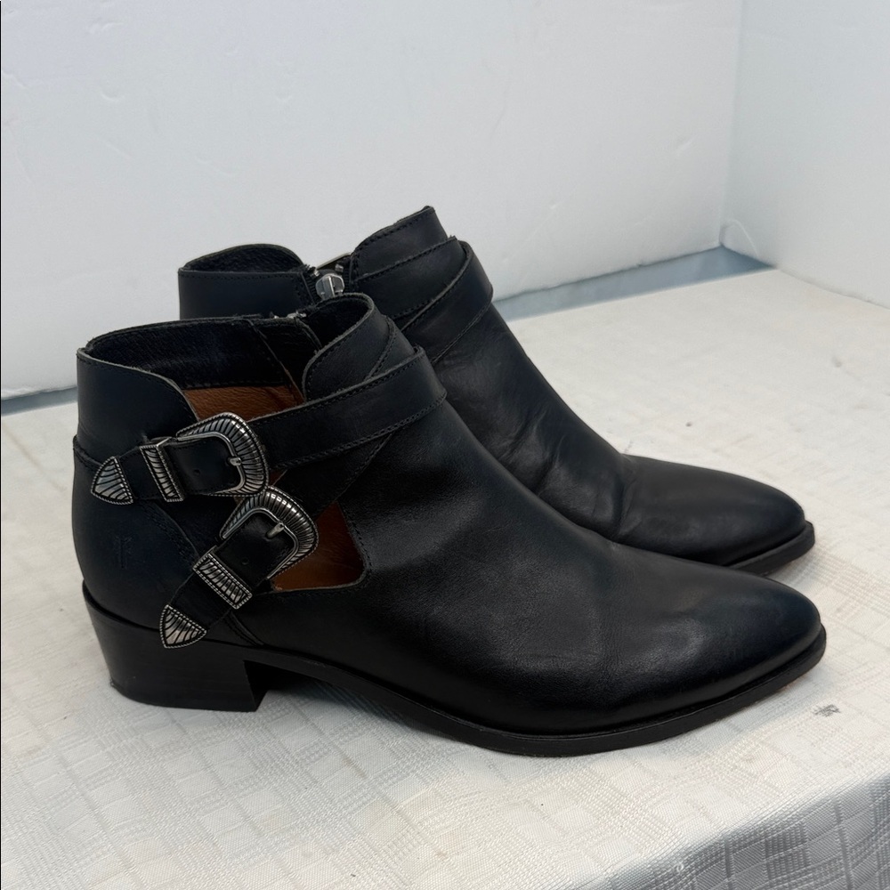 FRYE RAY ankel ahooties - Picture 2 of 9
